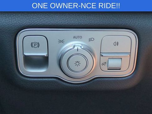 Used 2025 Mercedes-Benz GLS 450 4MATIC image 19