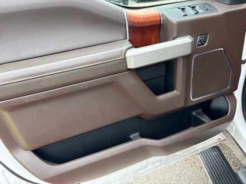 Used 2019 Ford F150 King Ranch w/ Equipment Group 601A Luxury RWD image 11