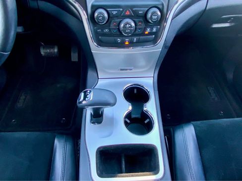 Used 2015 Jeep Grand Cherokee Altitude image 44