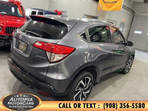 Used 2020 Honda HR-V Sport image 5