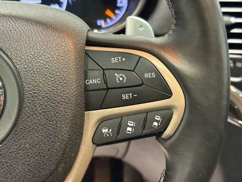 Used 2015 Jeep Grand Cherokee Overland w/ Advanced Technology Group image 15