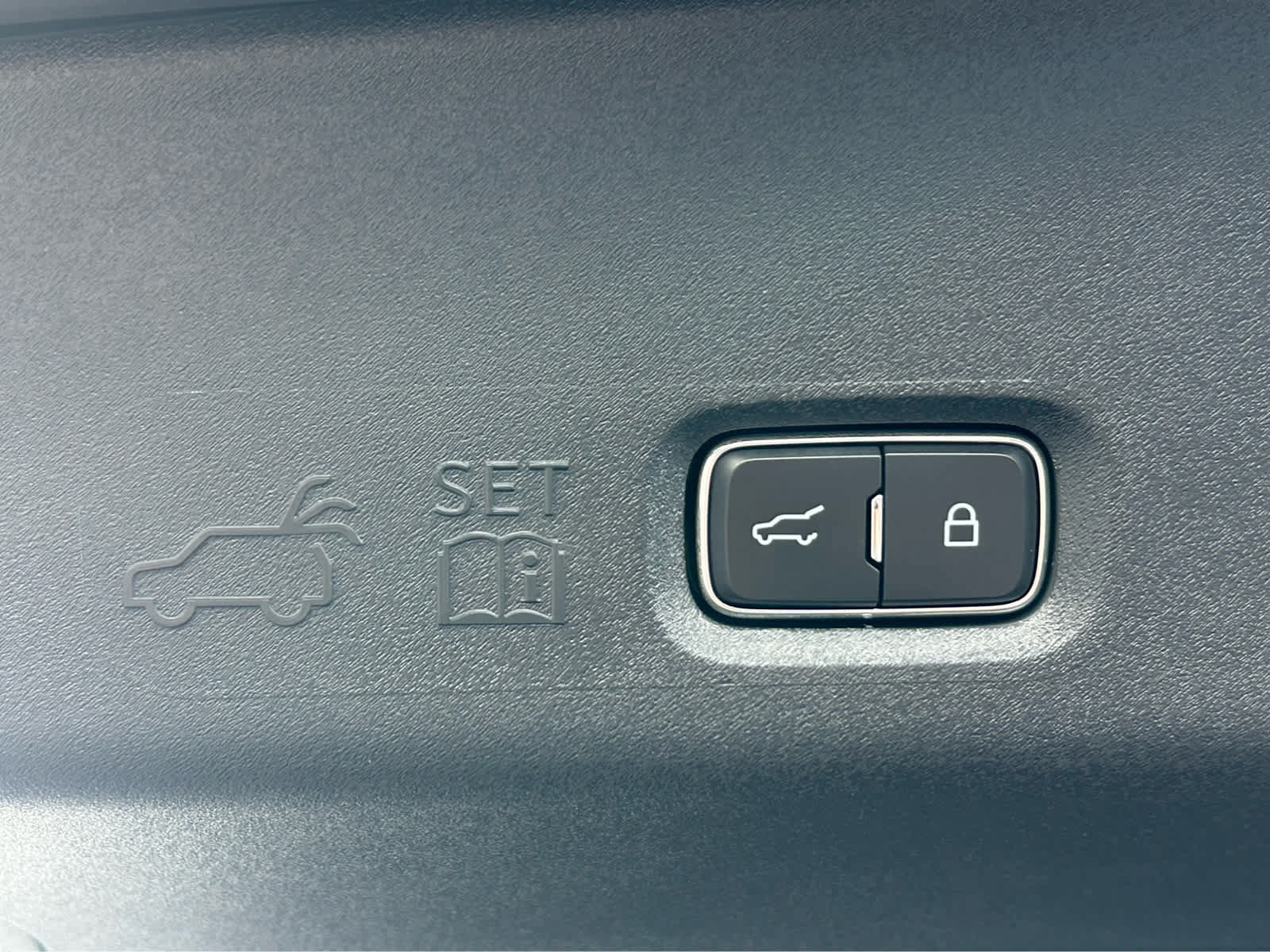 Certified 2025 Ford Expedition Active AWD/4WD image 13