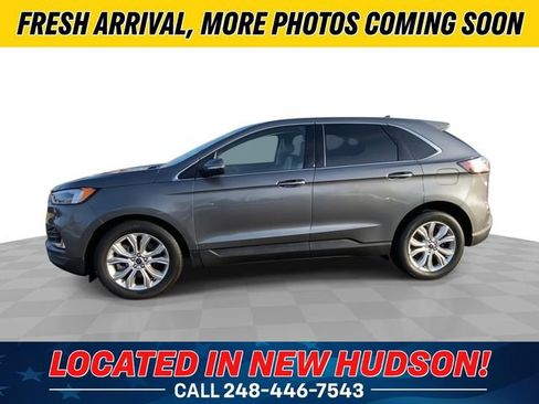 Used 2022 Ford Edge Titanium w/ Equipment Group 301A image 7
