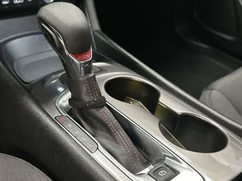Used 2022 Chevrolet Malibu RS FWD image 24