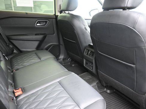 Used 2023 Nissan Rogue Platinum w/ Platinum Premium Package AWD/4WD image 21