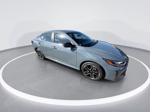New 2025 Nissan Sentra SR image 2