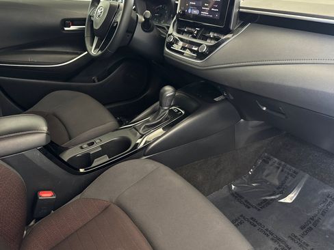 Used 2024 Toyota Corolla SE w/ SE Premium Package FWD image 33