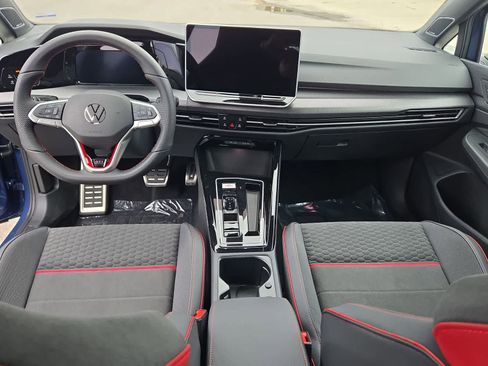 New 2026 Volkswagen GTI SE FWD image 16