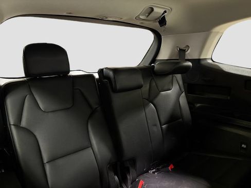 Used 2024 Kia Telluride S AWD/4WD image 26
