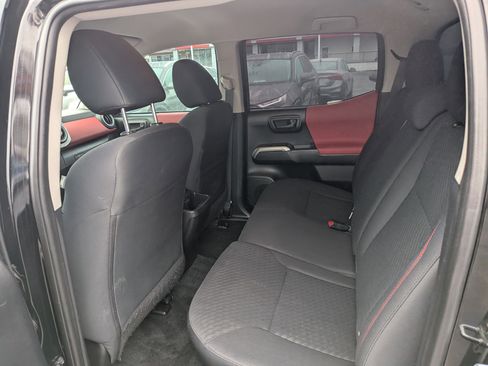 Used 2021 Toyota Tacoma SR5 image 12