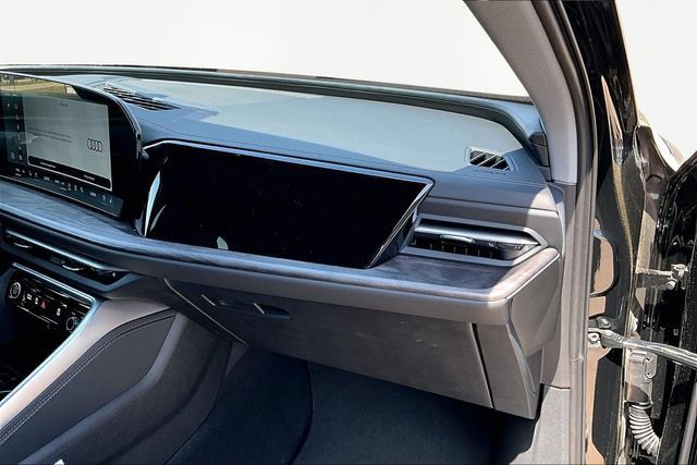 New 2026 Audi Q5 Premium AWD/4WD image 16