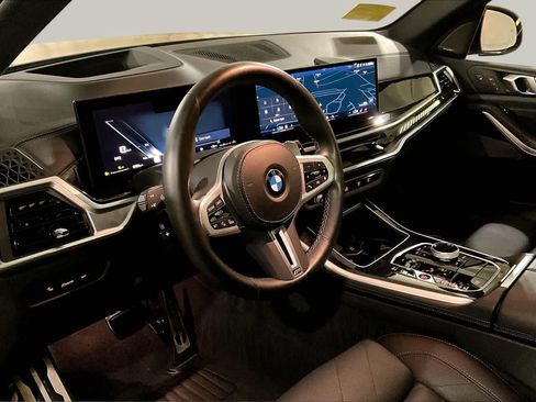 Used 2024 BMW X5 M60i w/ Executive Package AWD/4WD image 17