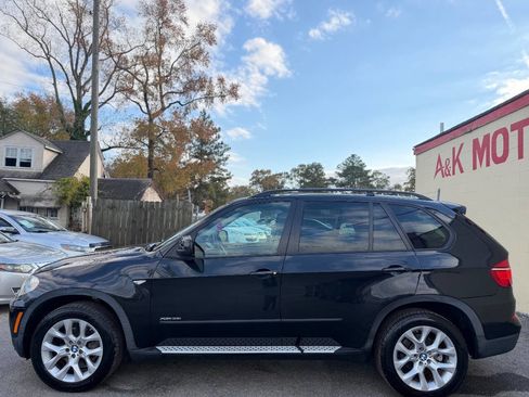 Used 2011 BMW X5 xDrive35i image 3