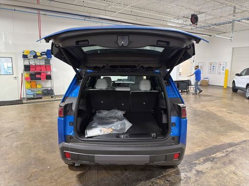 New 2026 Jeep Cherokee Limited AWD/4WD image 11