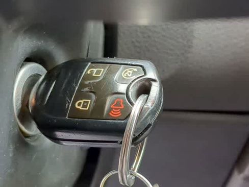 Used 2016 Ford F350 Platinum w/ FX4 Off-Road Package image 37