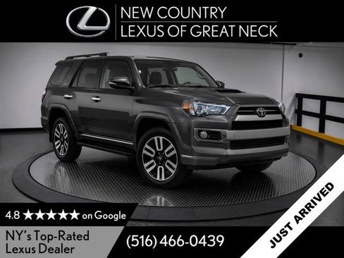 Used 2022 Toyota 4Runner Limited AWD/4WD image 1