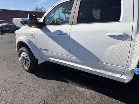 New 2026 RAM 4500 Laramie w/ Laramie Trim Package image 13