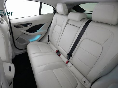 Used 2022 Jaguar I-PACE HSE image 8