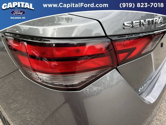 Used 2025 Nissan Sentra SV FWD image 15