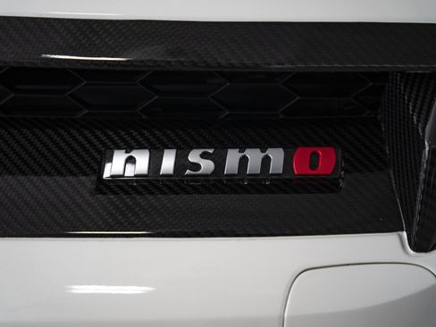 Used 2024 Nissan GT-R NISMO w/ Floor Mat Package AWD/4WD image 24