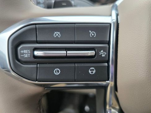 New 2026 GMC Yukon XL Denali w/ Denali Reserve Package image 34