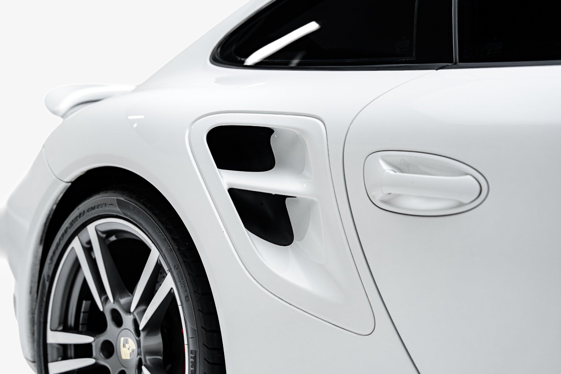 Used 2011 Porsche 911 Turbo AWD/4WD image 25
