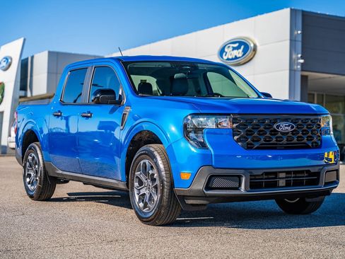 New 2025 Ford Maverick XLT w/ XLT Luxury Package image 1