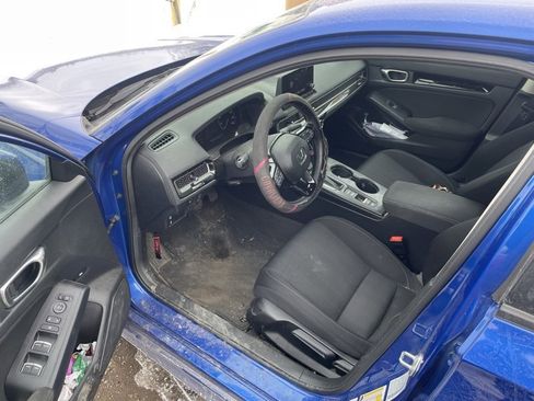 Used 2023 Honda Civic EX image 8