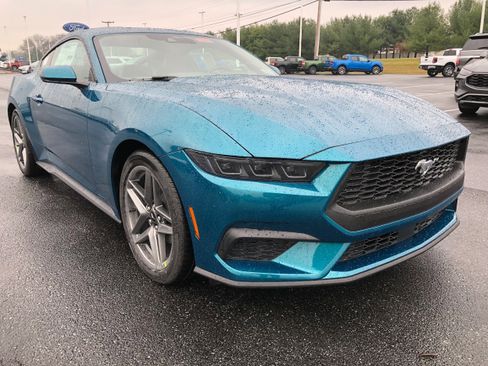 New 2026 Ford Mustang Coupe image 7