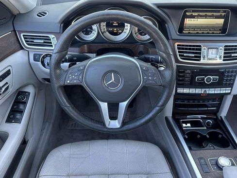 Used 2014 Mercedes-Benz E 550 E 550 Sport image 28