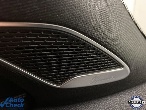 Used 2023 Mercedes-Benz EQB 300 4MATIC w/ Pinnacle Package image 31