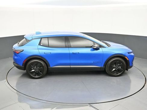 New 2026 Chevrolet Equinox EV LT w/ Midnight Package FWD image 57