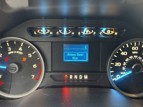 Used 2018 Ford F150 XLT image 2