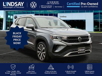 Certified 2022 Volkswagen Taos SE w/ Panoramic Sunroof Package