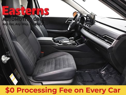 Used 2025 Mitsubishi Outlander SE AWD/4WD image 24