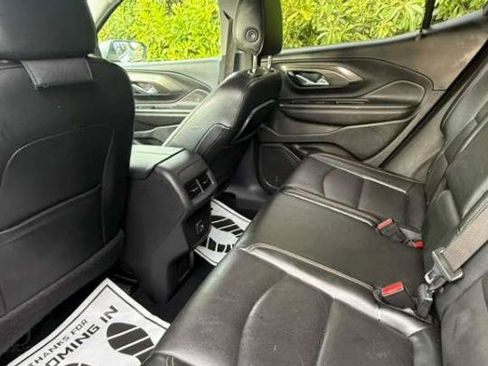 Used 2021 GMC Terrain SLT AWD/4WD image 4