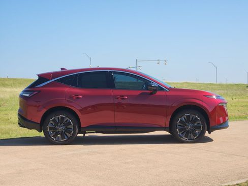 Certified 2025 Nissan Murano Platinum w/ Cargo Package AWD/4WD image 7