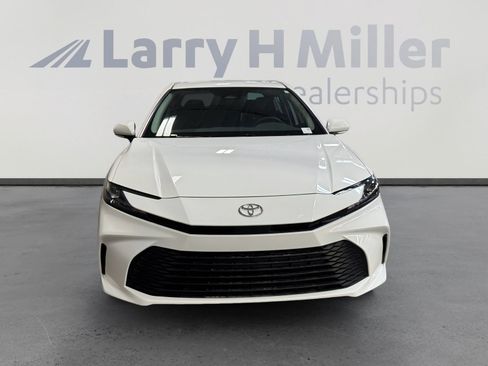 Certified 2026 Toyota Camry LE FWD image 8