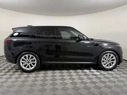 New 2026 Land Rover Range Rover Sport SE AWD/4WD image 9