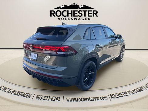 New 2026 Volkswagen Atlas Cross Sport SEL R-Line AWD/4WD image 6