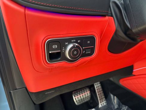 Certified 2025 Mercedes-Benz G 63 AMG 4MATIC image 22