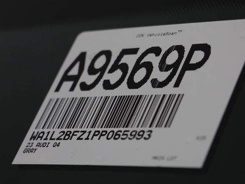 Used 2023 Audi Q4 e-tron Premium Plus w/ Premium Plus image 24