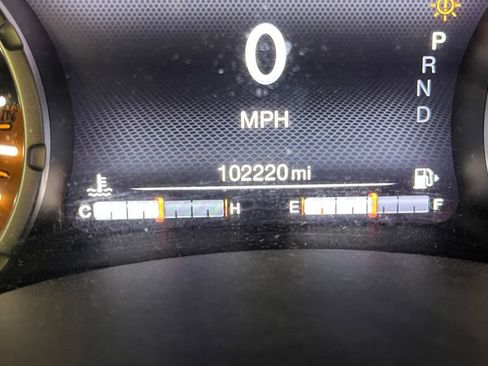 Used 2016 Jeep Renegade Trailhawk w/ Cold Weather Group AWD/4WD image 9