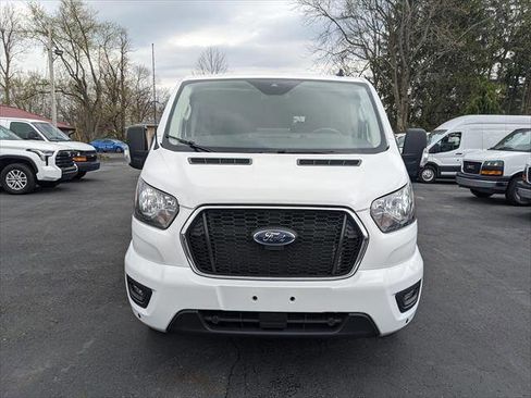 Used 2024 Ford Transit 350 XLT RWD image 7