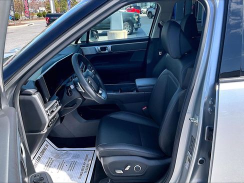 Used 2024 Hyundai Santa Fe SEL image 21