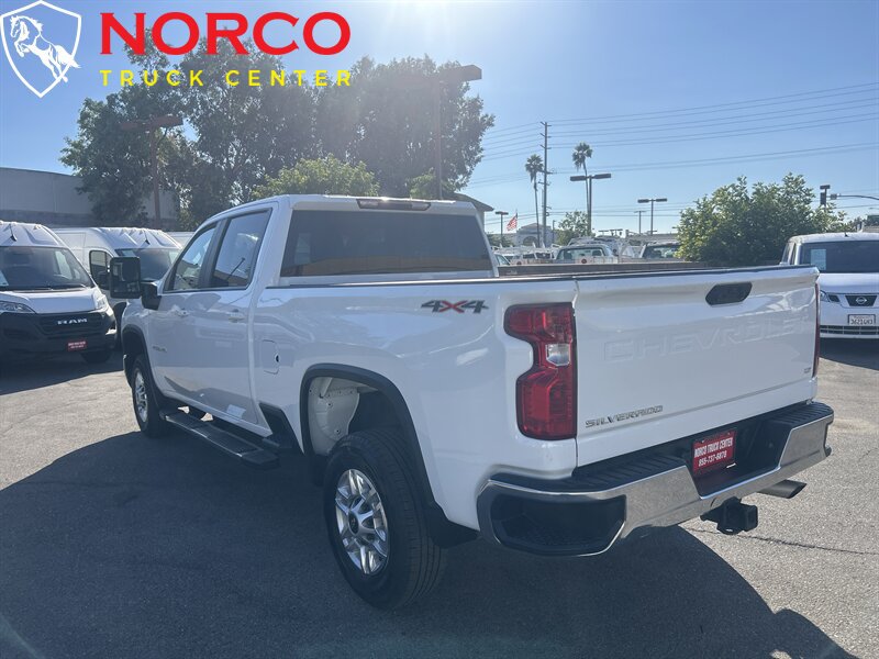 Used 2025 Chevrolet Silverado 2500 LT w/ Convenience Package AWD/4WD image 6