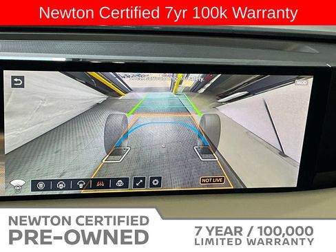 Used 2025 Nissan Armada Platinum w/ Convenience Package RWD image 17
