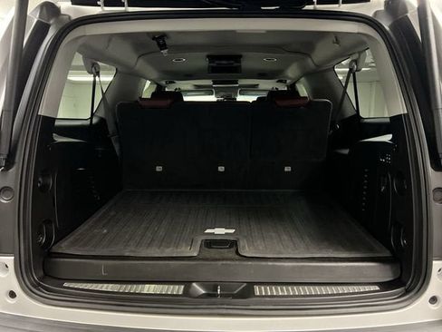 Used 2019 Chevrolet Suburban Premier w/ Premier Plus Edition AWD/4WD image 26