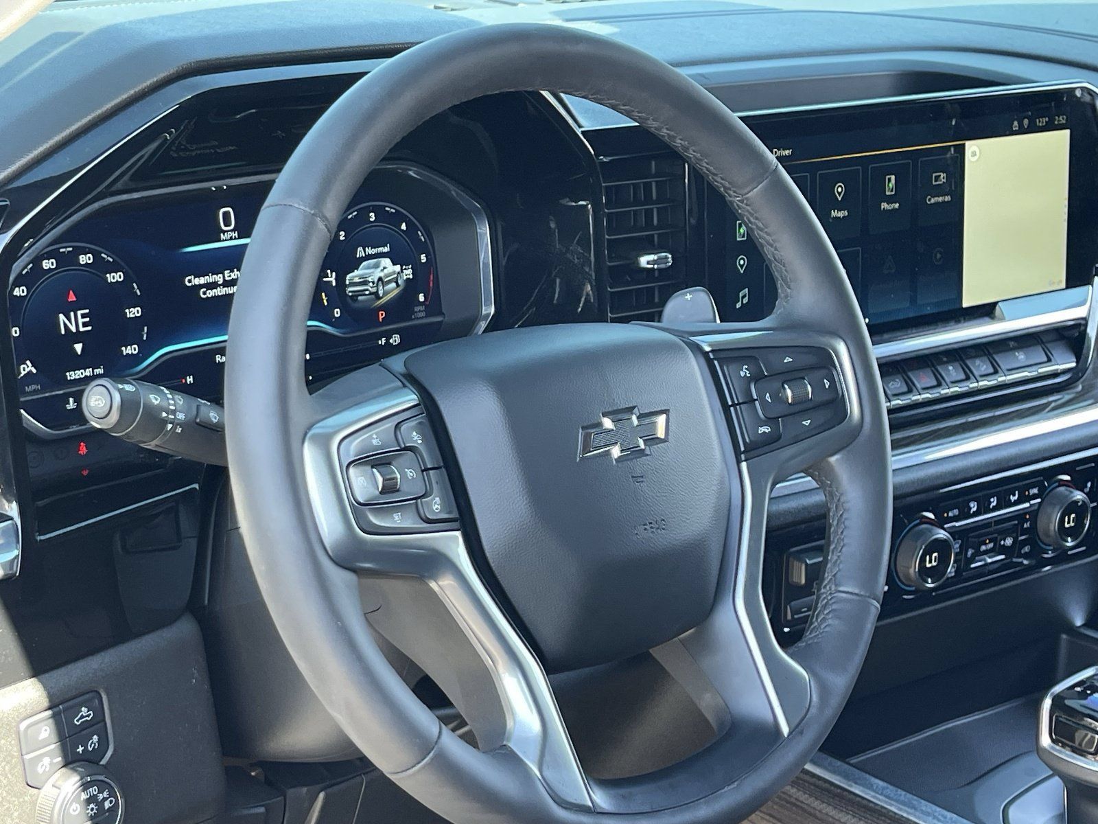 Certified 2023 Chevrolet Silverado 1500 RST AWD/4WD image 24