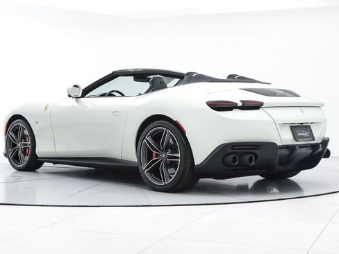 Certified 2025 Ferrari Roma Spider RWD image 8